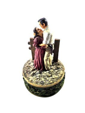 Music Box Gone With The Wind Rhett Scarlett trinket holder figurine romance